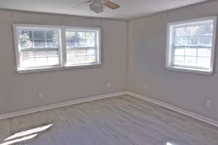 8072 Joseph St, Sneads, FL 32460 - Photo 7