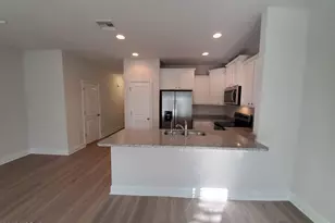 7652 Shadow Lake Dr, Panama City Beach, FL 32407 - Photo 5