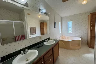 3916 Larkspur Cir, Marianna, FL 32446 - Photo 9