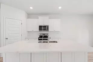 586 Hancock Wy, Panama City Beach, FL 32413 - Photo 7