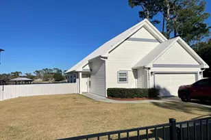 6906 S Lagoon Dr, Panama City, FL 32408 - Photo 1