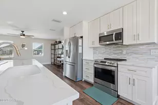 2205 E 12th St, Lynn Haven, FL 32444 - Photo 9