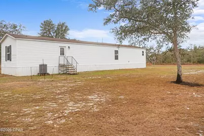 21835 NW Lake McKenzie Boulevard, Altha, FL 32421 - Photo 7