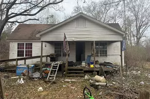 1812 Rosewood Dr, Chipley, FL 32428 - Photo 1