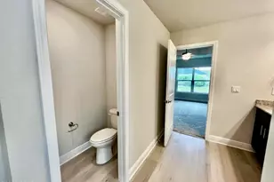 3836 Redbud Wy, Panama City, FL 32404 - Photo 9