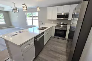 815 E 12th Ct, Panama City, FL 32401 - Photo 5