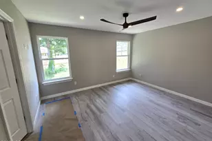 815 E 12th Ct, Panama City, FL 32401 - Photo 11