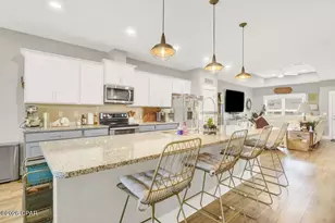 126 Drews Ln, Panama City, FL 32405 - Photo 3