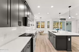 8863 Coral Reef Wy, Panama City Beach, FL 32413 - Photo 13