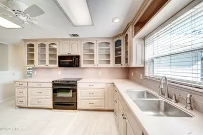 2910 Kings Harbour Road, Panama City, FL 32405 - Photo 9