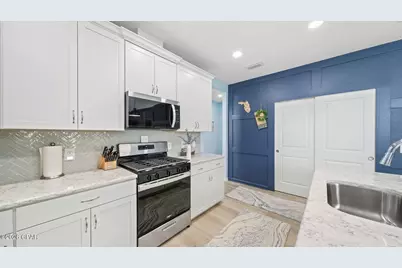 8728 Pencil Thin Avenue, Panama City Beach, FL 32413 - Photo 11