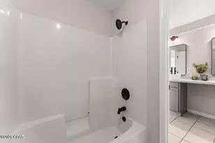 9110 Sunshine Dr, Youngstown, FL 32466 - Photo 17