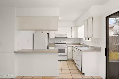 3907 Venetian Circle, Panama City, FL 32405 - Photo 11