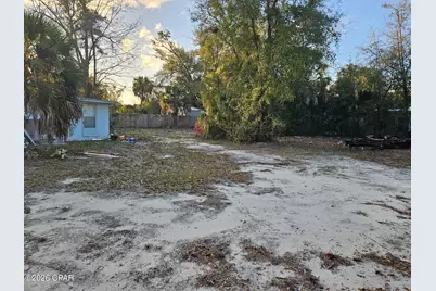 1402 W 12th Street, Panama City, FL 32401 - Photo 5