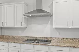 140 Martingale Loop, Lynn Haven, FL 32444 - Photo 17