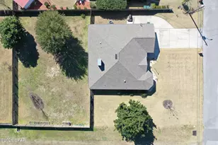 1501 Vermont Ave, Lynn Haven, FL 32444 - Photo 7