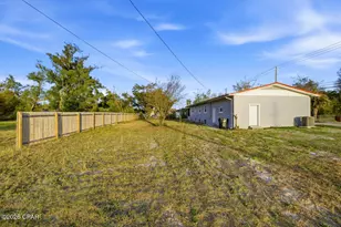 1201 E 11th St, Panama City, FL 32401 - Photo 23