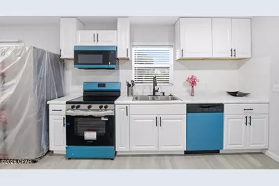 1201 E 11th Street, Panama City, FL 32401 - Photo 3