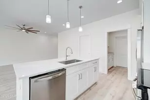 21604 Dolphin Ave, Panama City Beach, FL 32413 - Photo 19