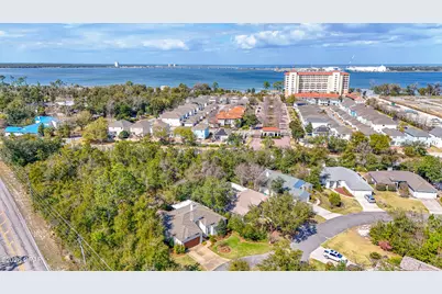 4654 Delwood Park Boulevard, Panama City, FL 32408 - Photo 61