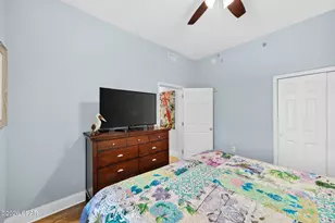 9860 S Thomas Dr, Panama City, FL 32408 - Photo 15