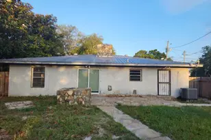 2917 Allison Ave, Panama City Beach, FL 32408 - Photo 3