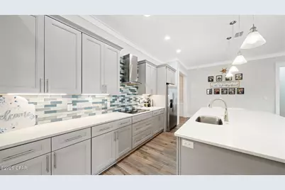 7127 Dolphin Bay Boulevard, Panama City Beach, FL 32407 - Photo 9