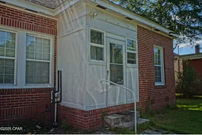 2935 Russ Street, Marianna, FL 32446 - Photo 3