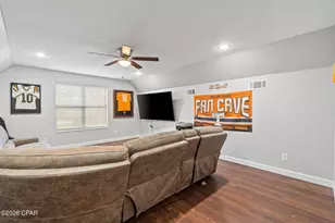 3878 Earlston Rd, Graceville, FL 32440 - Photo 37