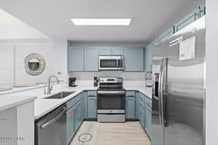 15928 Front Beach Rd, Panama City Beach, FL 32413 - Photo 11