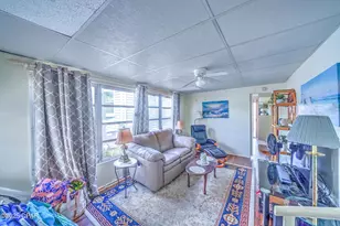 223 Squid Ln, Panama City Beach, FL 32408 - Photo 5