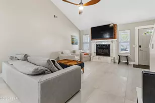 2705 Country Club Dr, Lynn Haven, FL 32444 - Photo 3