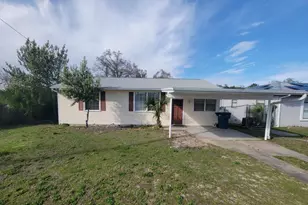 909 E 7th St, Panama City, FL 32401 - Photo 1