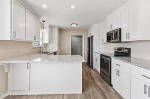 1803 Massachusetts Ave, Lynn Haven, FL 32444 - Photo 9