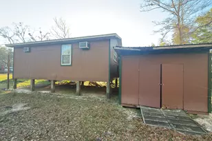 223 High Roller Soldier, Wewahitchka, FL 32465 - Photo 17