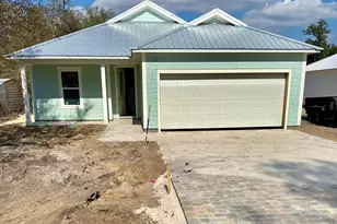 20 Wood Ave, Panama City, FL 32404 - Photo 1