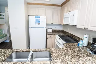 9450 S Thomas Dr, Panama City Beach, FL 32408 - Photo 17