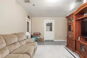 9541 Stauber Ln, Youngstown, FL 32466 - Photo 7