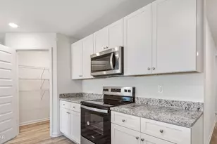 2152 Shenandoah Blvd, Chipley, FL 32428 - Photo 7