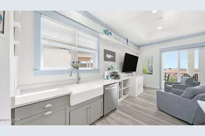 241 La Valencia Circle, Panama City Beach, FL 32413 - Photo 9