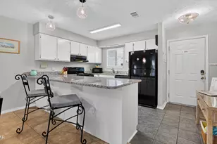 201 Robin Ln, Panama City Beach, FL 32407 - Photo 9