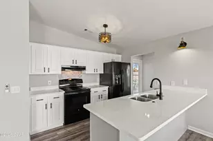 1849 Lake Ave, Panama City, FL 32405 - Photo 9