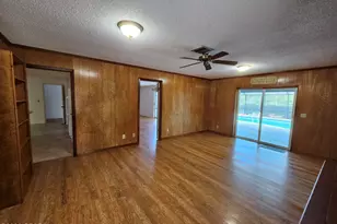 1719 Montana Ave, Lynn Haven, FL 32444 - Photo 9