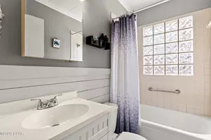 200 N Cove Blvd, Panama City, FL 32401 - Photo 19