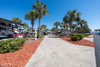 1843 W Highway 98 #14, Carrabelle, FL 32322 - Photo 5