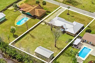 4326 Pine Tree Ln, Lynn Haven, FL 32444 - Photo 37