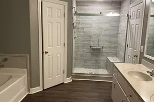 22 10 Lake Dr, Defuniak Springs, FL 32433 - Photo 15