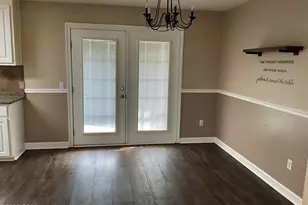 22 10 Lake Dr, Defuniak Springs, FL 32433 - Photo 5