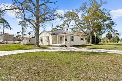 209 16th Street, Port Saint Joe, FL 32456 - Photo 1