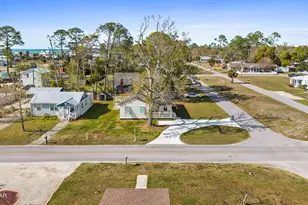 209 Sixteenth St, Port Saint Joe, FL 32456 - Photo 41